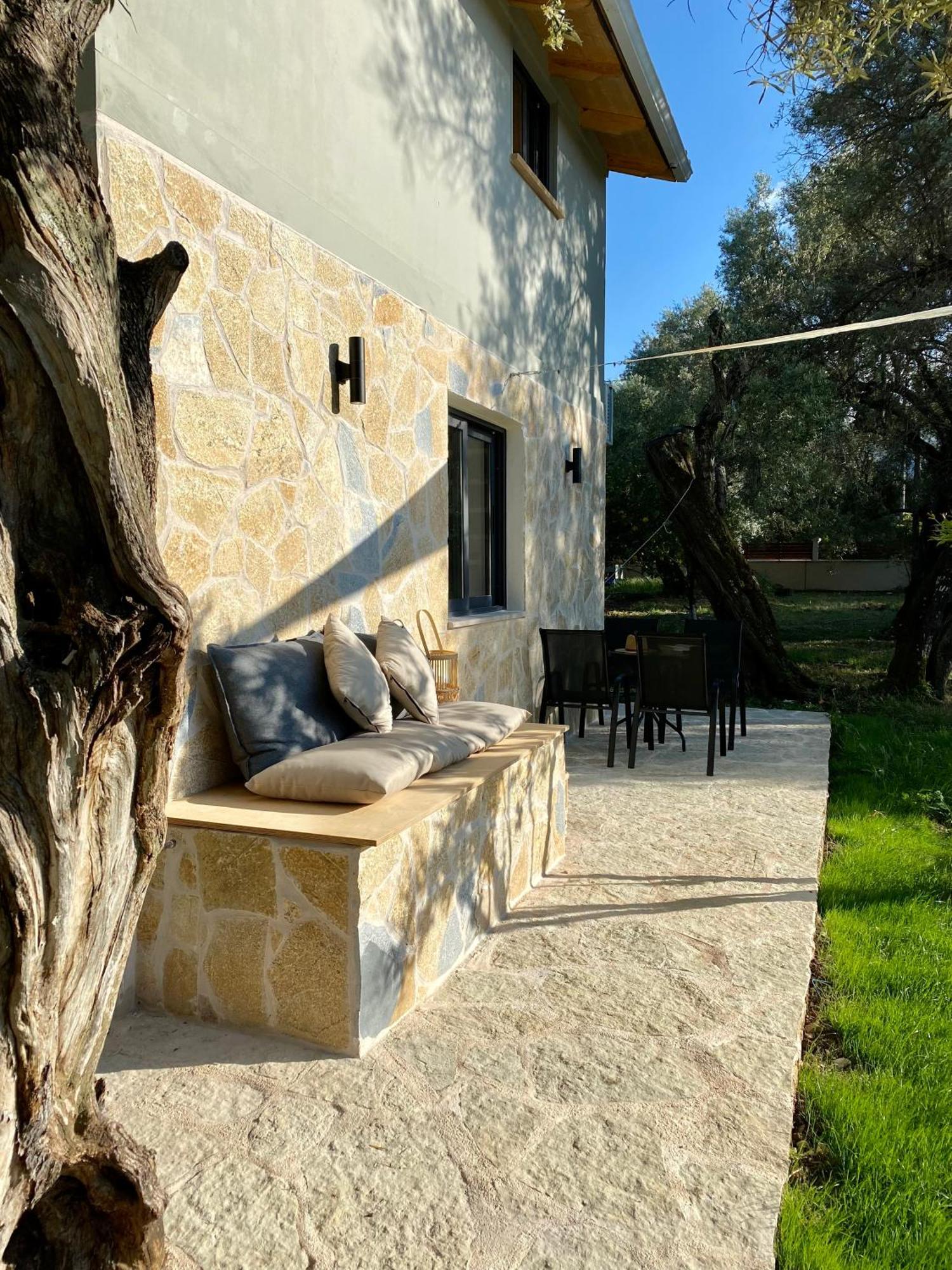 Olive Tree Apartments Лефкада Номер фото